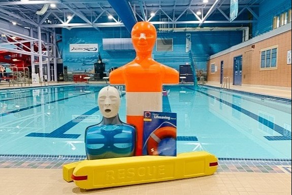 Pool with chairs lined up